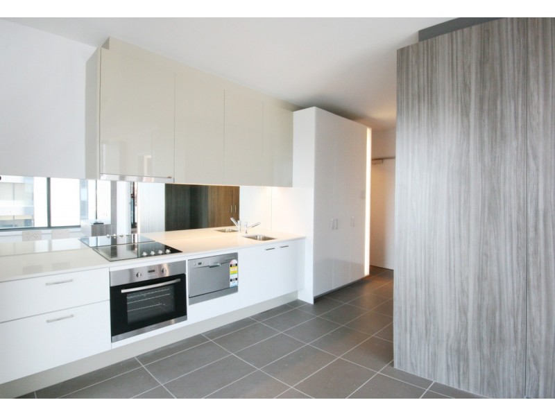 2411/220 Spencer Street, Melbourne VIC 3000