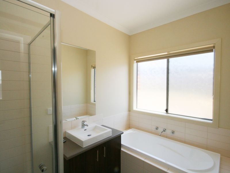 44 Starling Ave, Tarneit VIC 3029