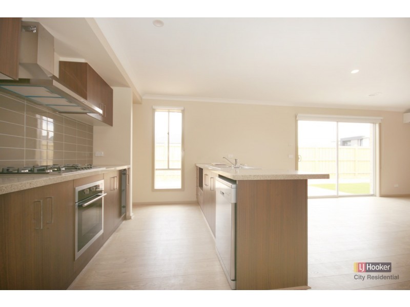 59 Solitude Crescent, Point Cook VIC 3030