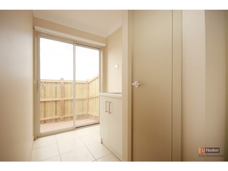 59 Solitude Crescent, Point Cook VIC 3030