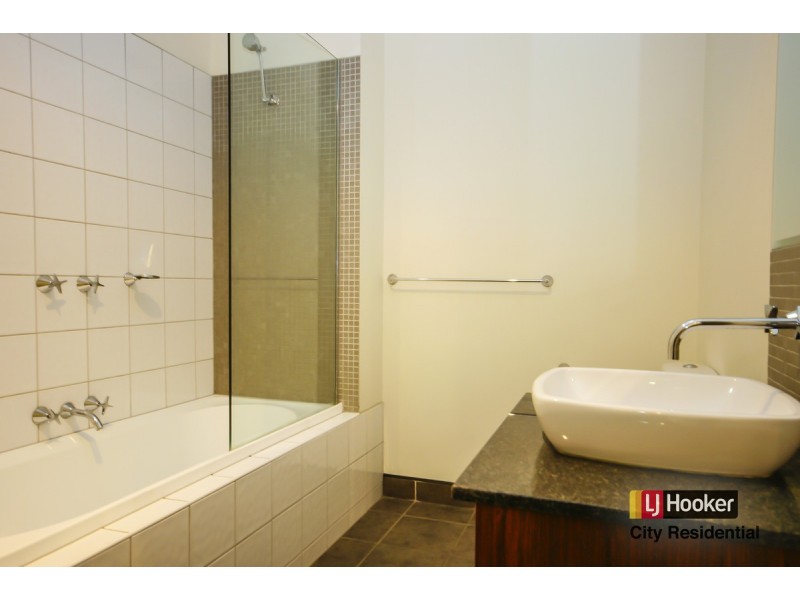 9 Cavalry Circuit, Maribyrnong VIC 3032