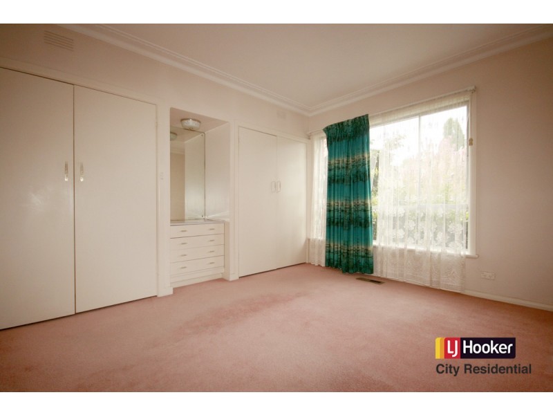 9 Ernst Street, Doncaster VIC 3108