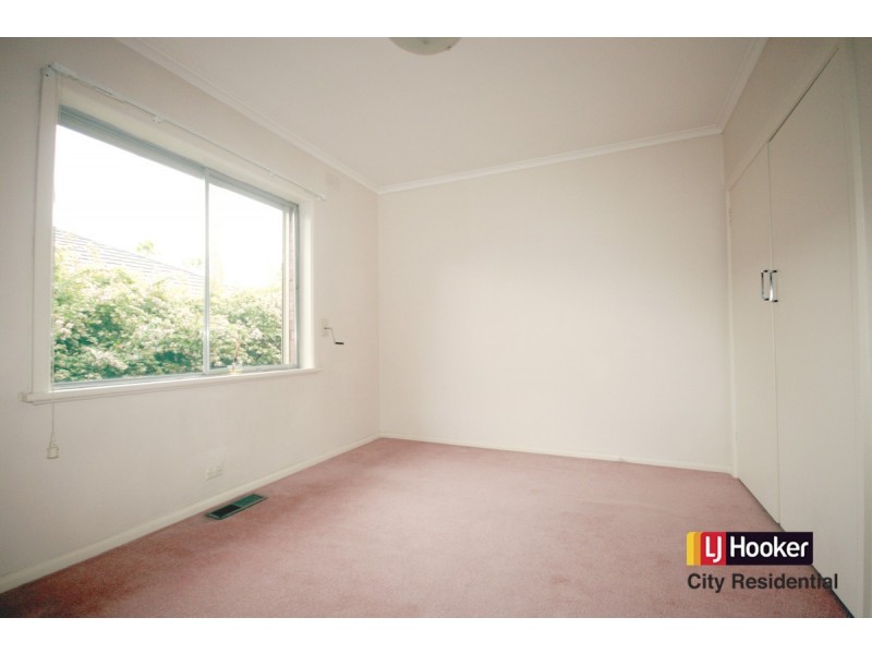 9 Ernst Street, Doncaster VIC 3108