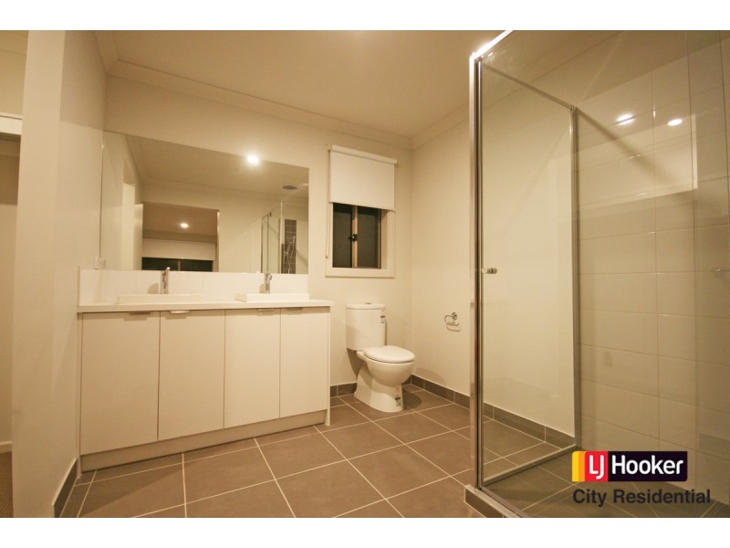 9 Pymble Terrace, Truganina VIC 3029