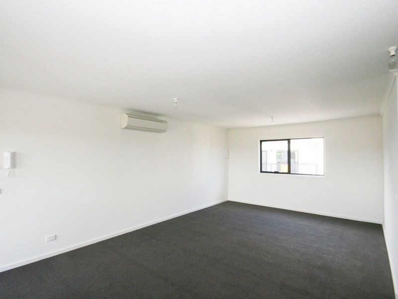 12/24-26 Burton Street, Clayton VIC 3168