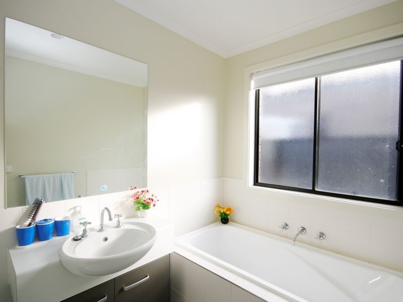 15 Savery Court, Point Cook VIC 3030