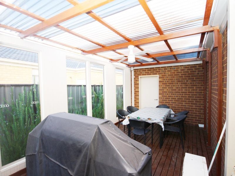 15 Savery Court, Point Cook VIC 3030