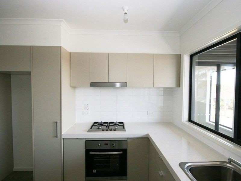 12/24-26 Burton Street, Clayton VIC 3168