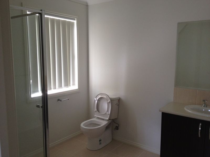 1 St Laurent BLVD, Point Cook VIC 3030