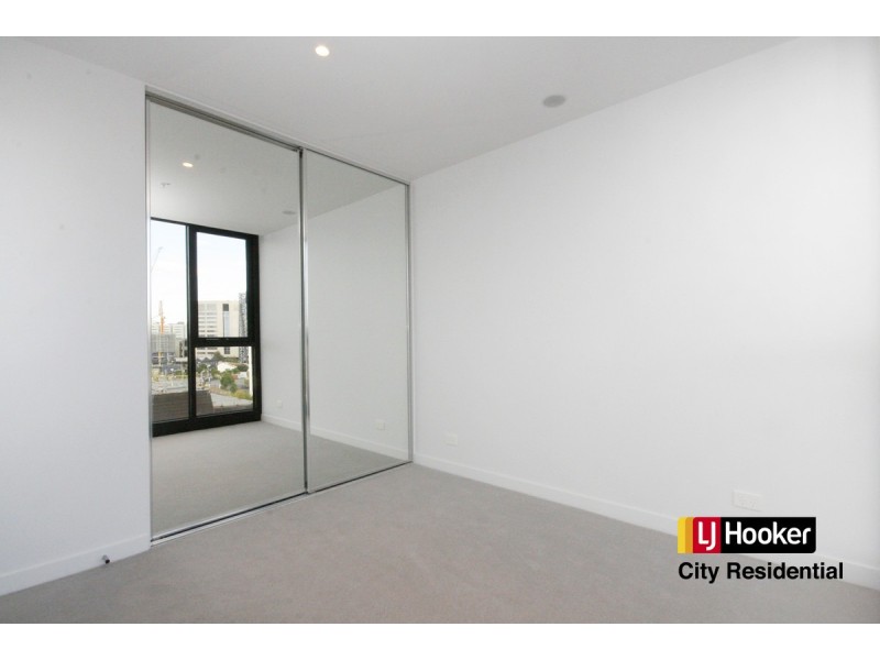 913/33 Blackwood Street, North Melbourne VIC 3051