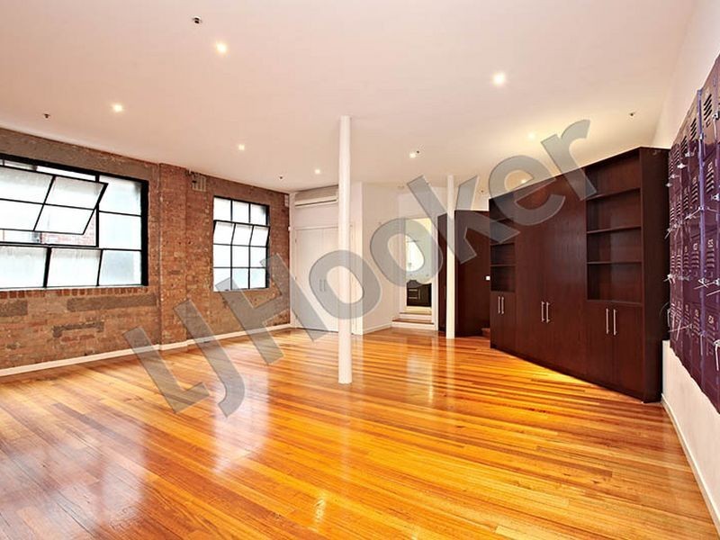 1/12 Warburton Lane, Melbourne VIC 3000