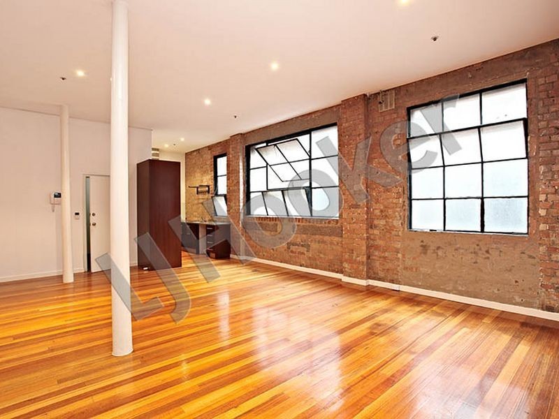 1/12 Warburton Lane, Melbourne VIC 3000