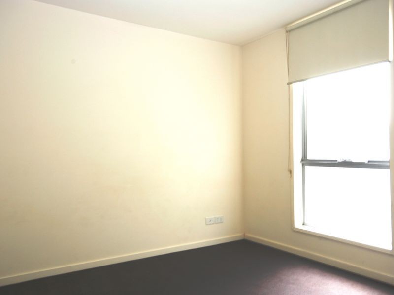 182 Barkly Street, St Kilda VIC 3182