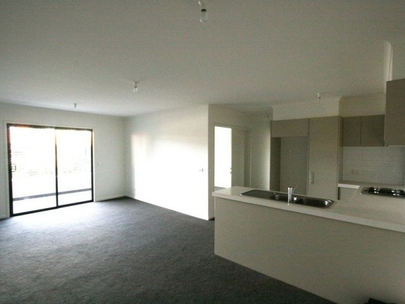 7/24-26 Burton Aveune, Clayton VIC 3168