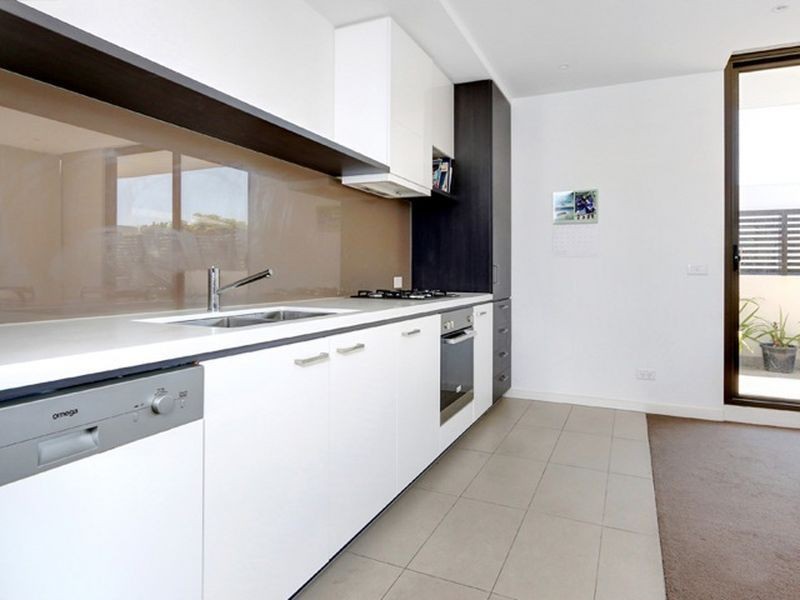 30/16-18 Warleigh Grv, Brighton VIC 3186