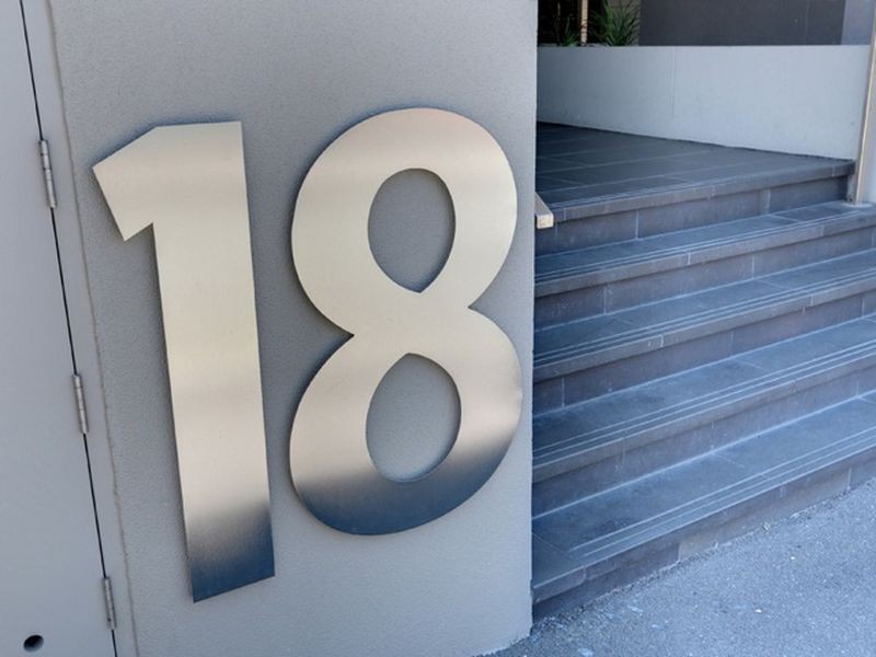 30/16-18 Warleigh Grv, Brighton VIC 3186