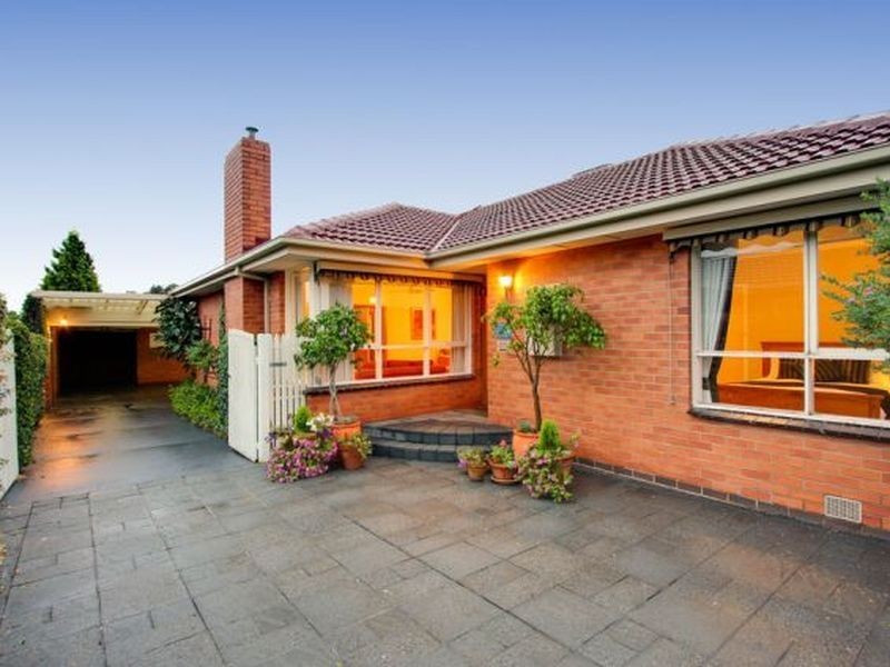 12 Bennett Street, Burwood VIC 3125