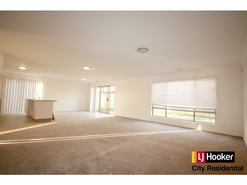 166 Citybay Drive, Point Cook VIC 3030