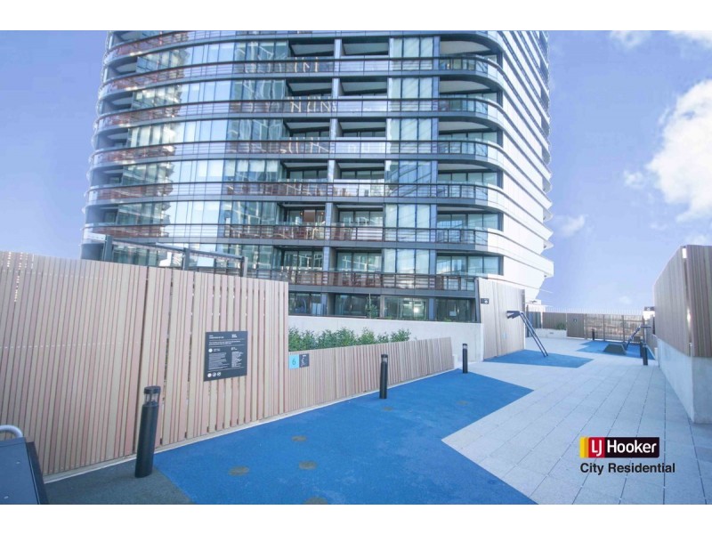 1002N/889 Collins Street, Docklands VIC 3008