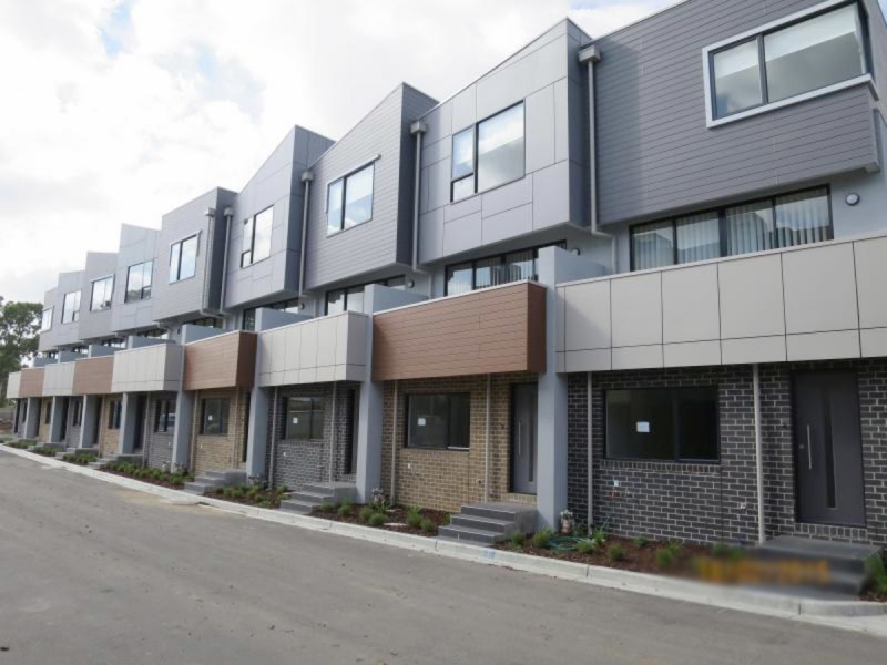 8 Aviary Grove, Thornbury VIC 3071