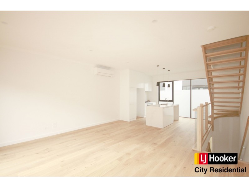 3 Candle Road, Port Melbourne VIC 3207