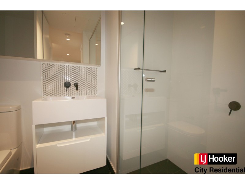 2405/442-450 Elizabeth Street, Melbourne VIC 3000