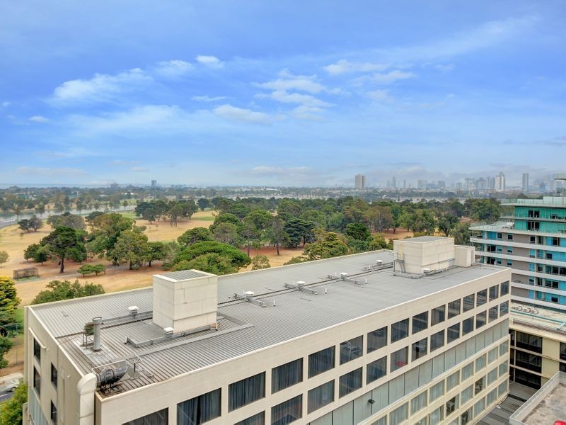 55 Queens Road, Melbourne VIC 3004