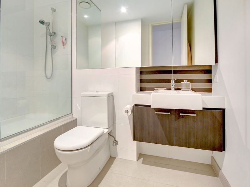 10/18-20 Warleigh Grove, Brighton VIC 3186