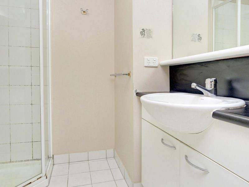 585 La Trobe Street, Melbourne VIC 3000