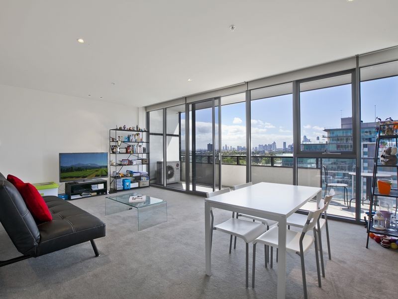 1003/55 Queens Road, Melbourne VIC 3004