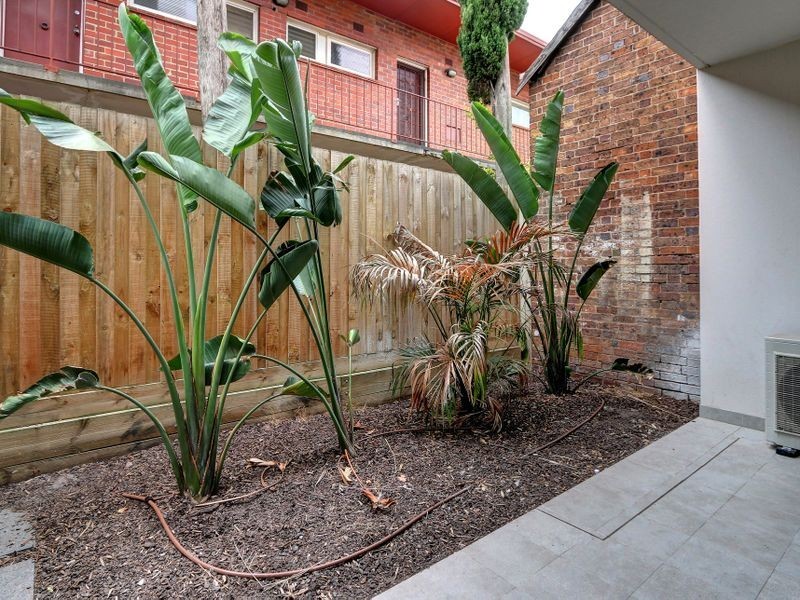 10/18-20 Warleigh Grove, Brighton VIC 3186