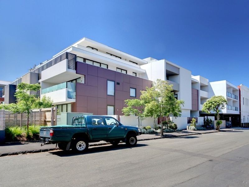 10/18-20 Warleigh Grove, Brighton VIC 3186