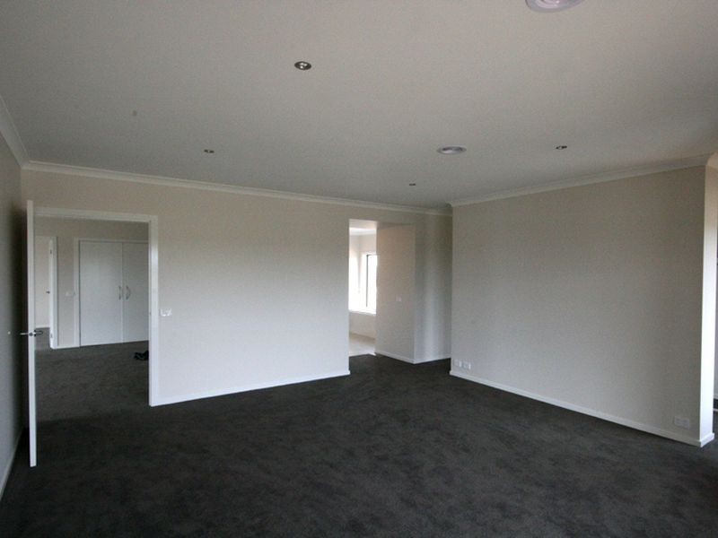 300 Boardwalk Blvd, Point Cook VIC 3030