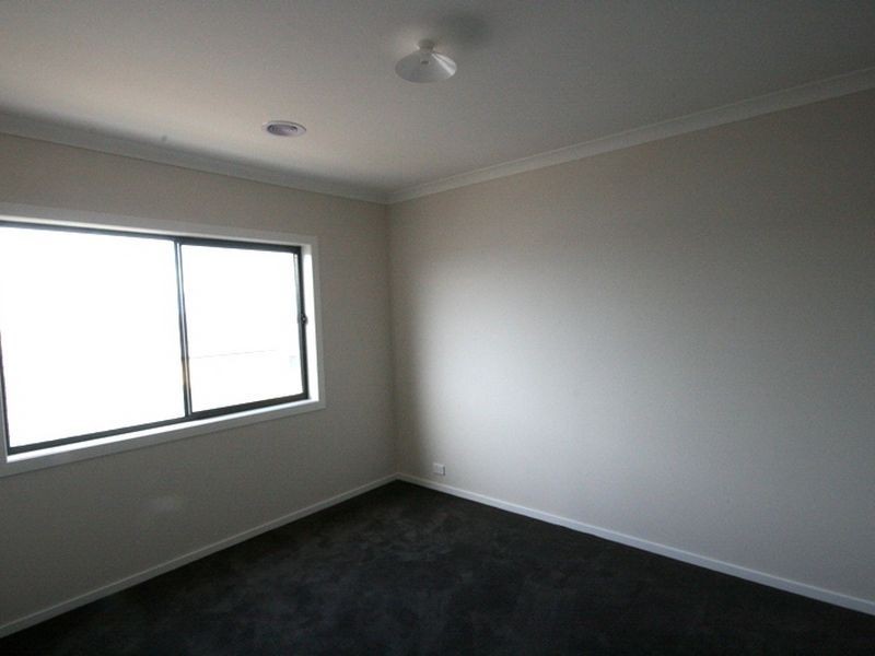 300 Boardwalk Blvd, Point Cook VIC 3030