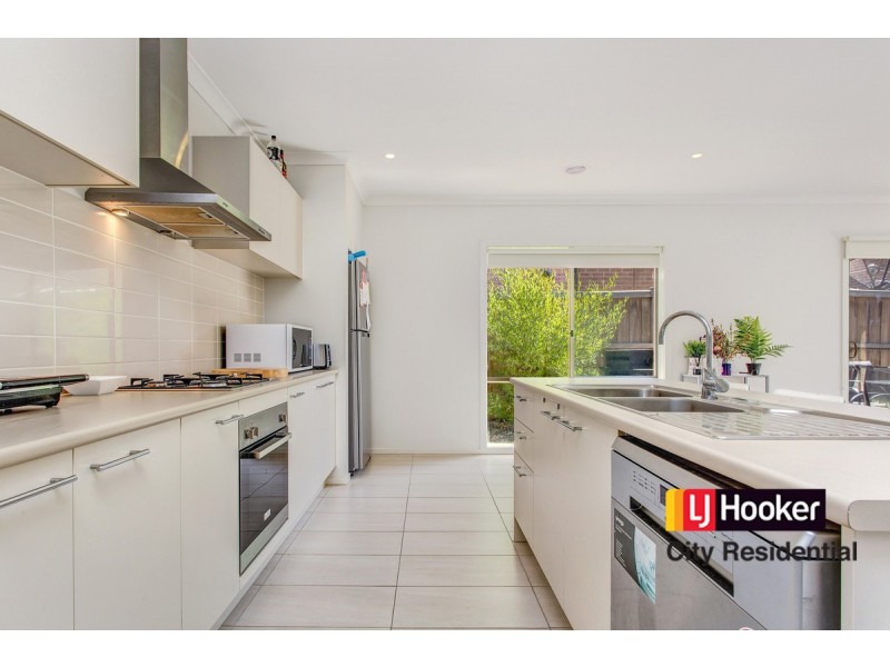 21 Blanchard Avenue, Keysborough VIC 3173