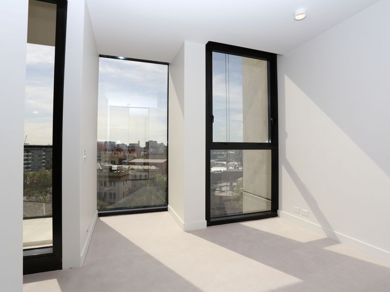 33 Mackenzie Street, Melbourne VIC 3000