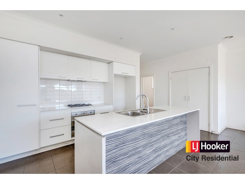 17 Amphion Street, Epping VIC 3076