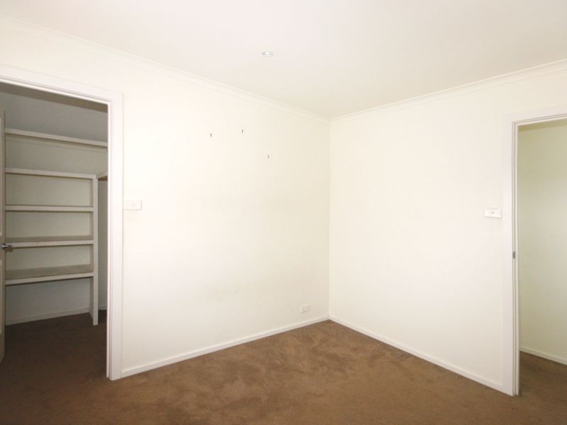 99 Seventh Avenue, Altona North VIC 3025