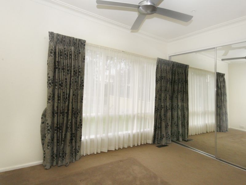 99 Seventh Avenue, Altona North VIC 3025