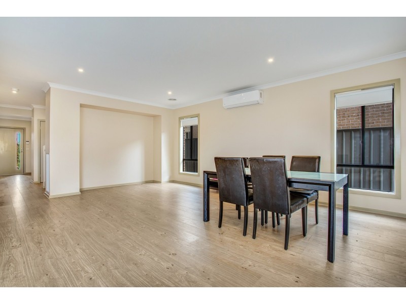 130 Bolivar Esplanande, Truganina VIC 3029