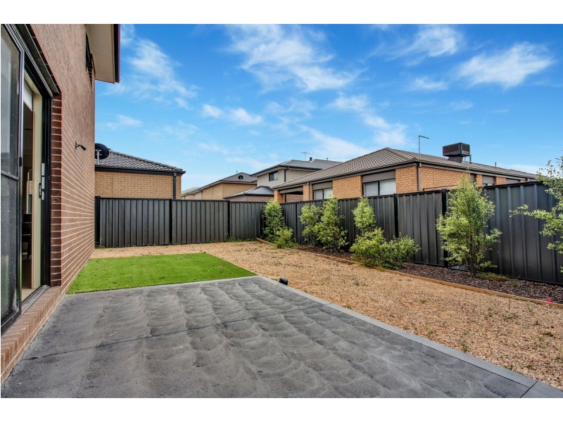 130 Bolivar Esplanande, Truganina VIC 3029