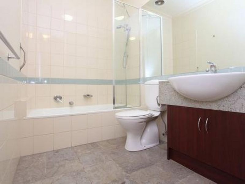 402 La Trobe, Melbourne VIC 3000