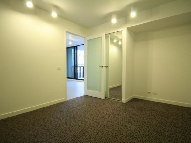 1015/673 La Trobe Street, Docklands VIC 3008