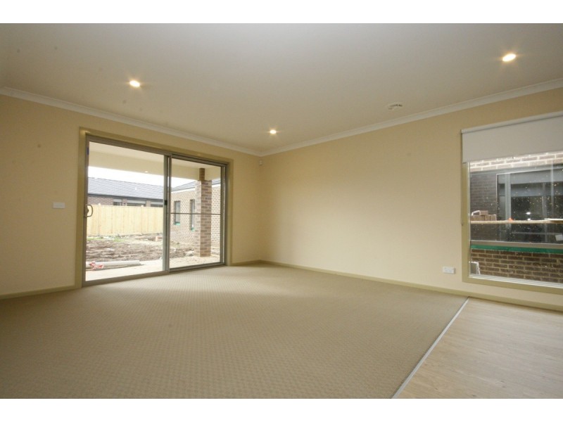 25 Esther Street, Truganina VIC 3029