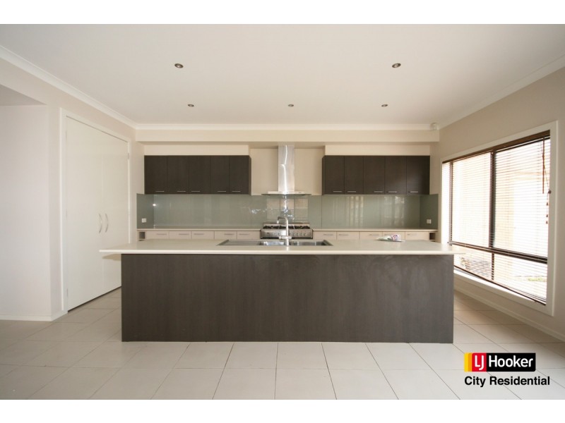 300 Boardwalk Boulevard, Point Cook VIC 3030