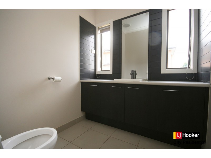 300 Boardwalk Boulevard, Point Cook VIC 3030