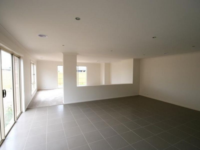 13 Skein Street, Point Cook VIC 3030