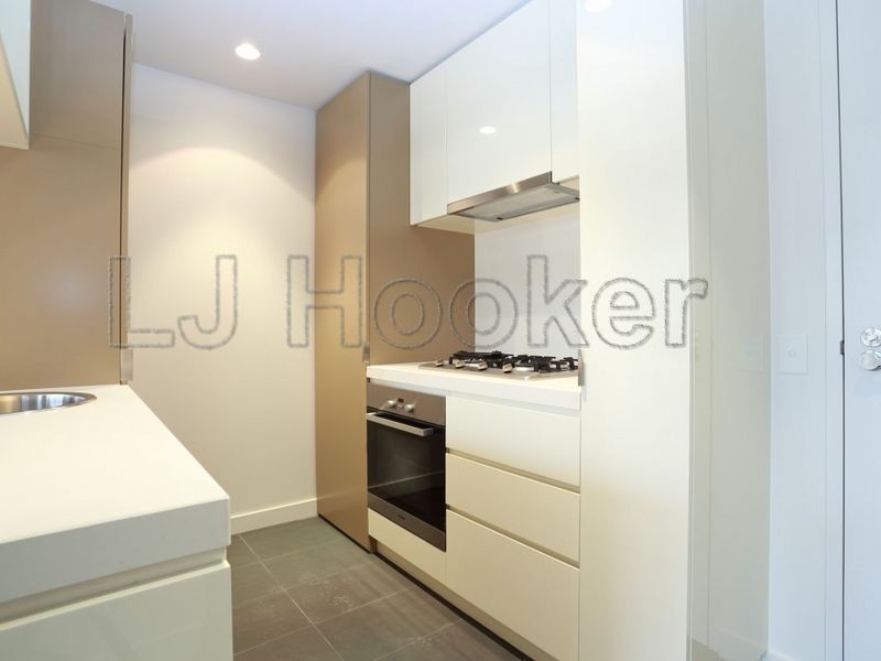 33 Mackenzie Street, Melbourne VIC 3000