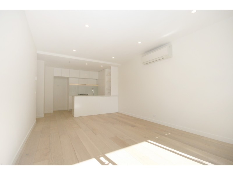 303/20-24 Hepburn Road, Doncaster VIC 3108