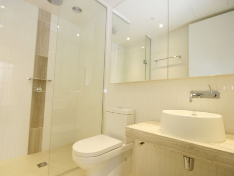 1310/120 A’beckett Street, Melbourne VIC 3000
